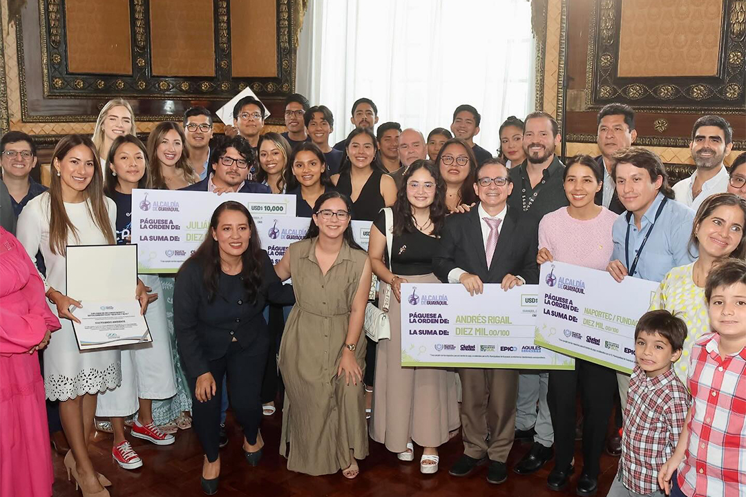 El proyecto Waste Patrol, liderado por investigadores y colaboradores de la FIMCP de la ESPOL, obtuvo el primer lugar en la categoría de Educación Ambiental del concurso Retos Ambientales Guayas y Quil.