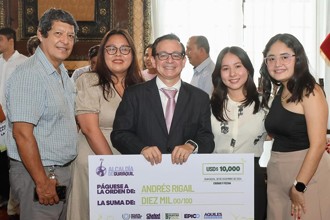 Waste Patrol obtiene reconocimiento en Retos Ambientales Guayas y Quil por su propuesta de educación ambiental