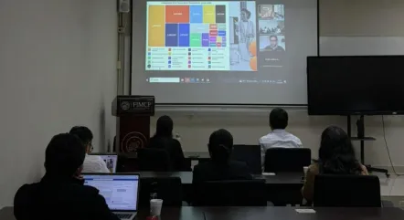 Profesores y autoridades de ESPOL y FIMCP en reunión sobre implementación de 1Mentor by QS