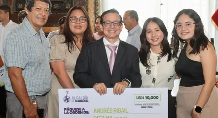 Waste Patrol obtiene reconocimiento en Retos Ambientales Guayas y Quil por su propuesta de educación ambiental